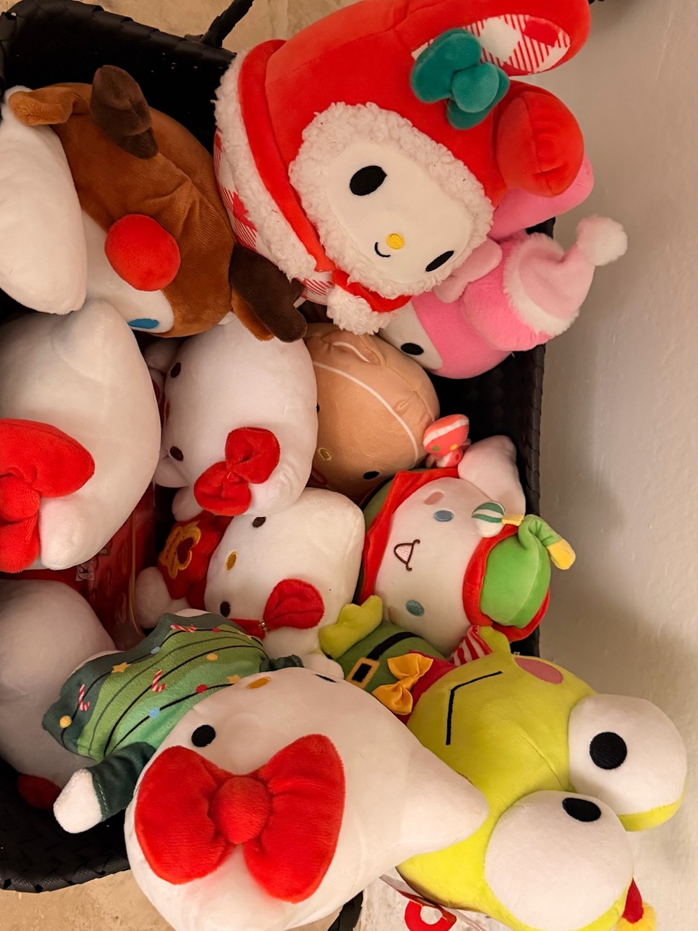Sanrio Holiday Plush Set